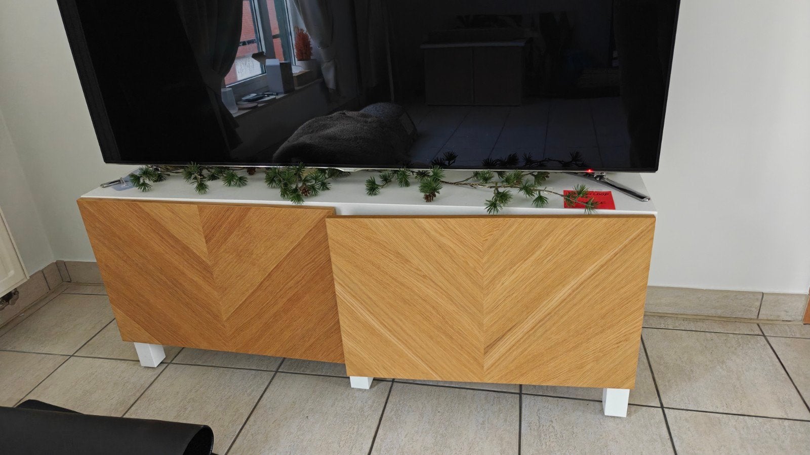 TV kastje IKEA, Huis en Inrichting, Ophalen, Met deur(en), 100 tot 150 cm, Zo goed als nieuw