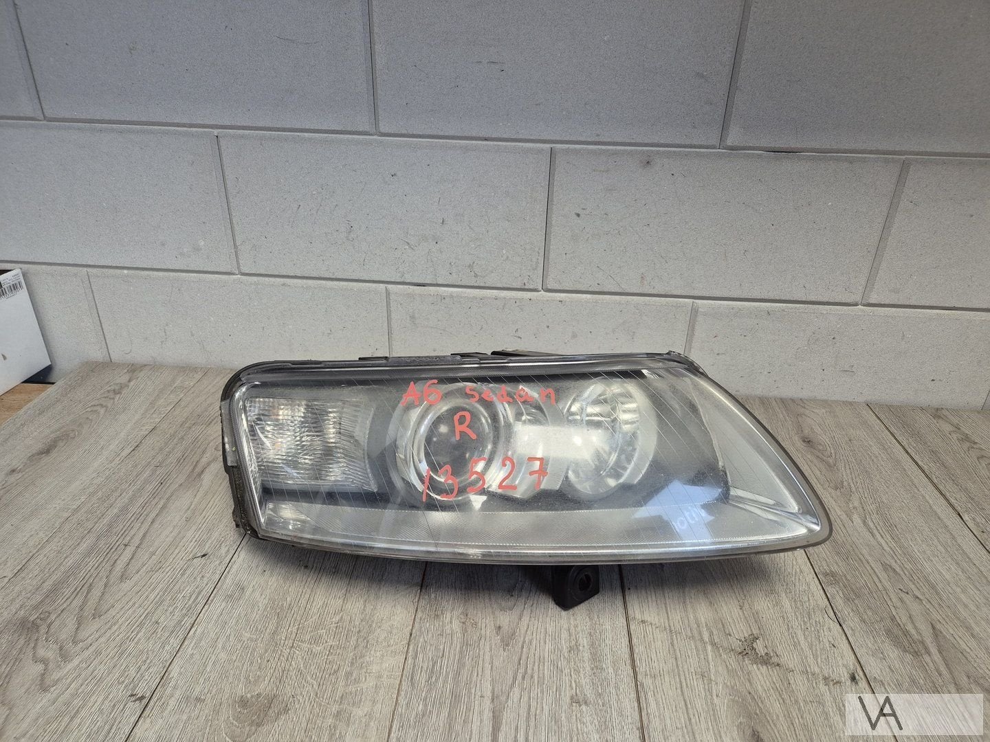 Audi A6 2004 - 2008 koplamp XENON rechts met bochtlicht €200, -, Audi, Utilisé, -