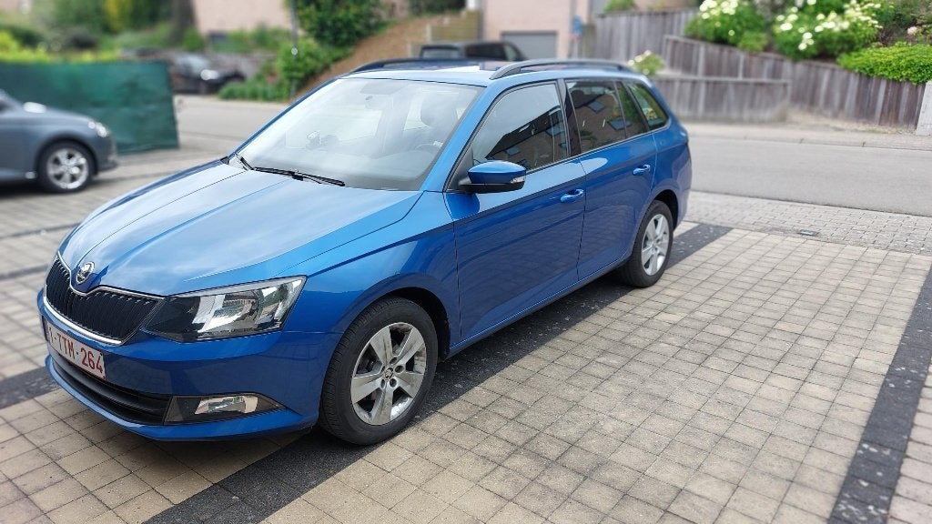 Skoda Fabia Combi Ambition – 1er propriétaire – entretien OK, Achat, Bluetooth, Euro 6, Noir
