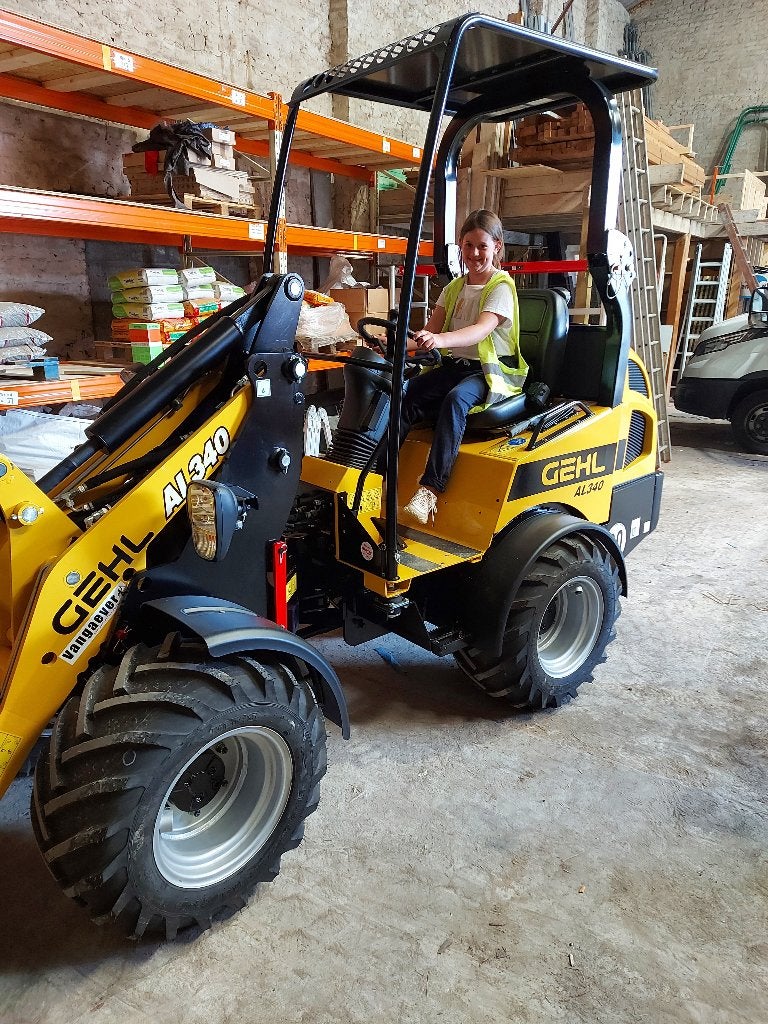 Gehl kniklader Al340, Ophalen, Serretuinbouw, Grondbewerking