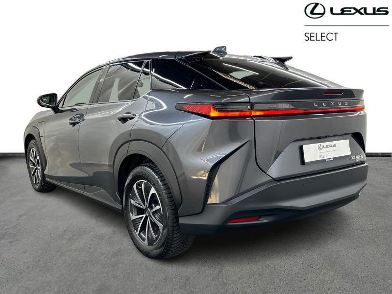 Lexus RZ 450e Executive | 440km WLTP | pano roof | all seaso, Auto's, Lexus, Automaat, Overige kleuren, 313 pk, 5 deurs