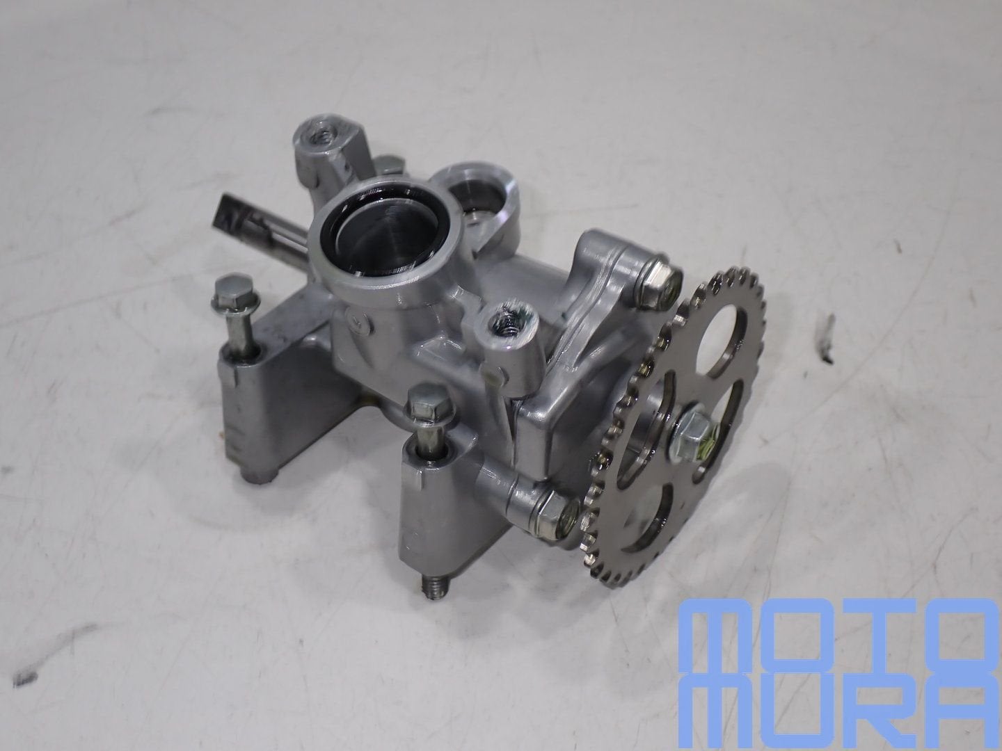 Pompe à huile pour Suzuki GSXR 1000 2009 – 2010 K9 L0 GSX-R, Motos, Enlèvement ou Envoi, -, -, -