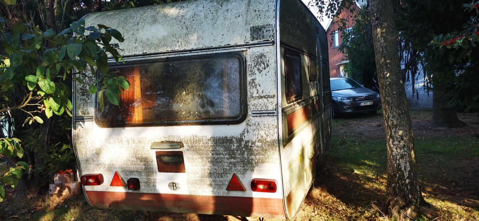 Caravan-kip om schoon te maken, Caravans en Kamperen, Rondzit, Kip, Bedrijf, 2 aparte bedden