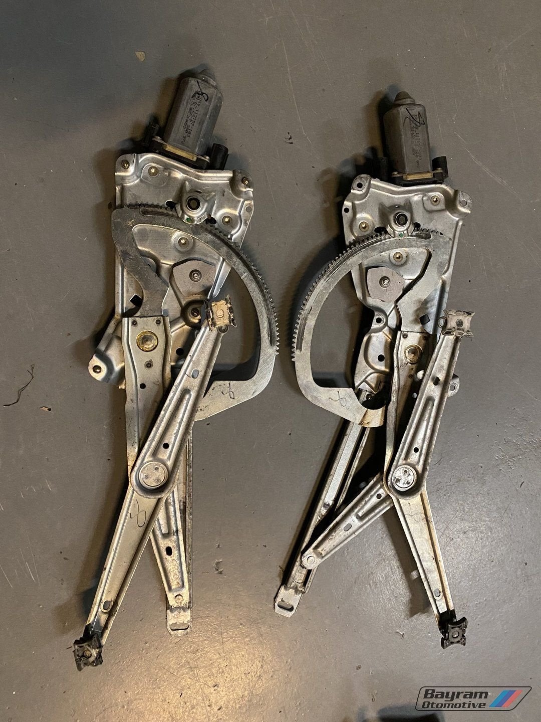Bmw E36 compact raammechaniek met motor links rechts 3-serie, -, Utilisé, -, Enlèvement ou Envoi
