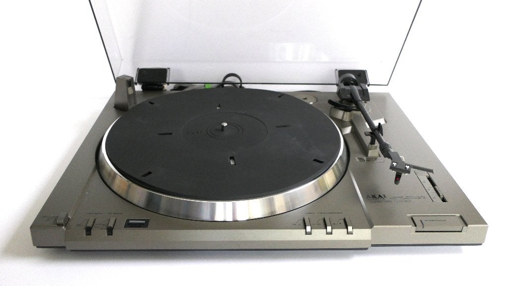 Akai AP-Q41 platenspeler, Ophalen, Automatisch, Zo goed als nieuw, Platenspeler