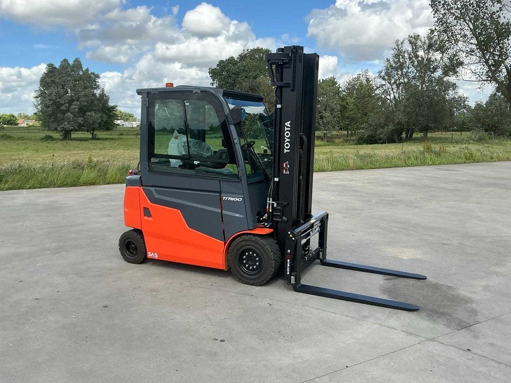 Nouveau chariot élévateur Toyota 9FBM30T, Articles professionnels, Électrique, Chariot élévateur, Toyota