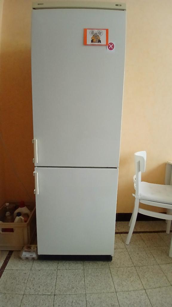 réfrigérateur, Elektronische apparatuur, Koelkasten en IJskasten, Gebruikt, Ophalen