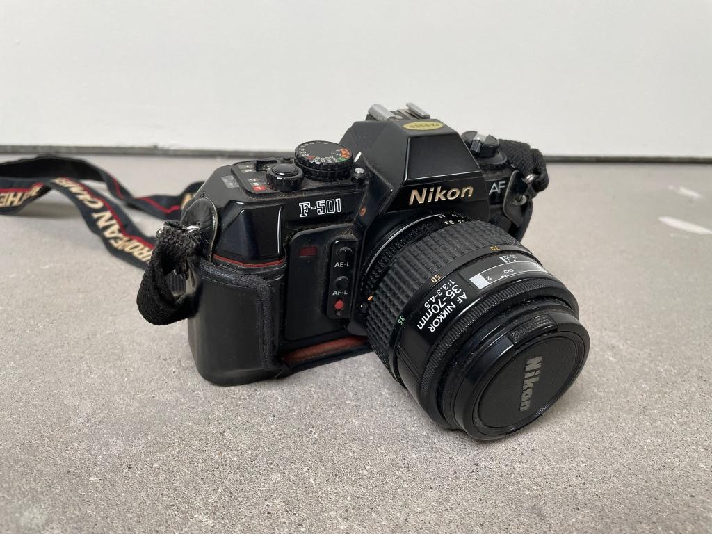 Nikon F-501 - analoog fototoestel, Ophalen, Zo goed als nieuw, Spiegelreflex, Nikon