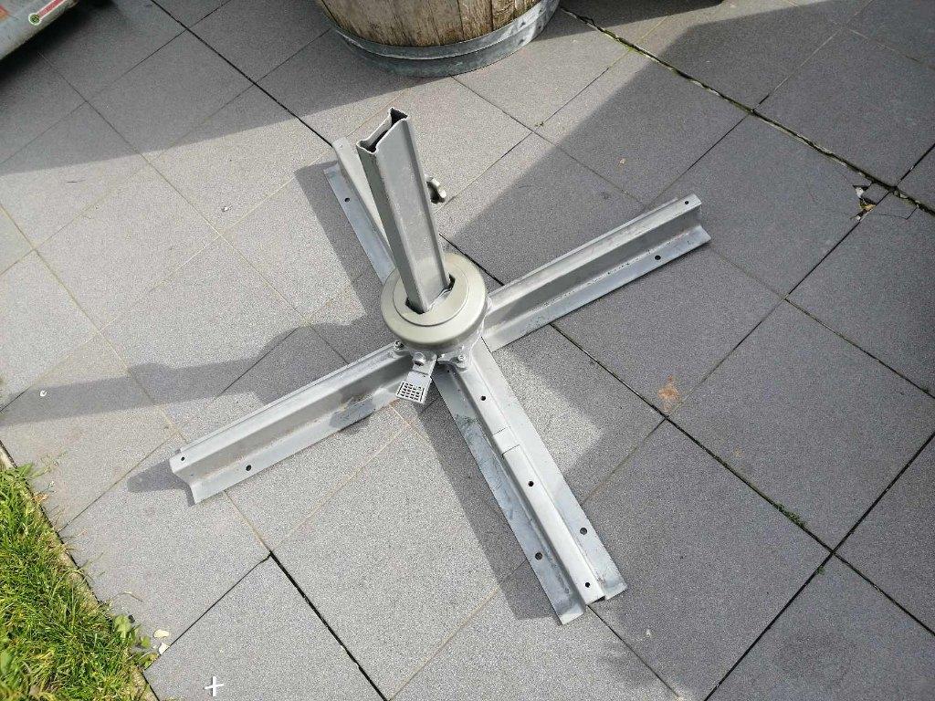 parasol voet draaibaar - nieuwprijs was 82.99 euro, Enlèvement, Utilisé