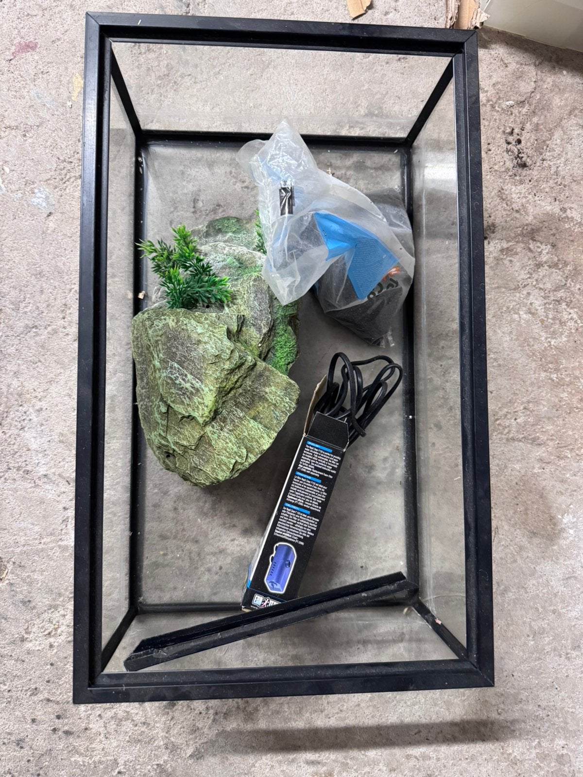 Aquarium, Ophalen, Pomp, Zo goed als nieuw, Aquariummeubel