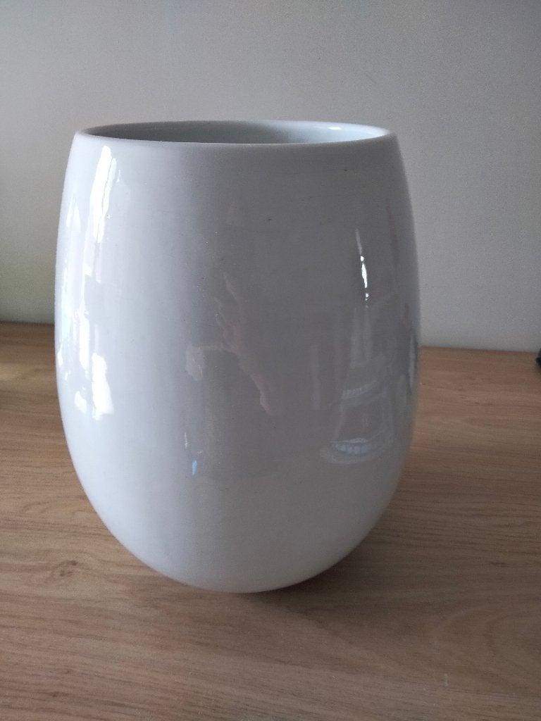 Keramieken design vaas Akkal Marrakech 30 cm hoog, Huis en Inrichting, Ophalen, Handgemaakt, Zo goed als nieuw, Wit
