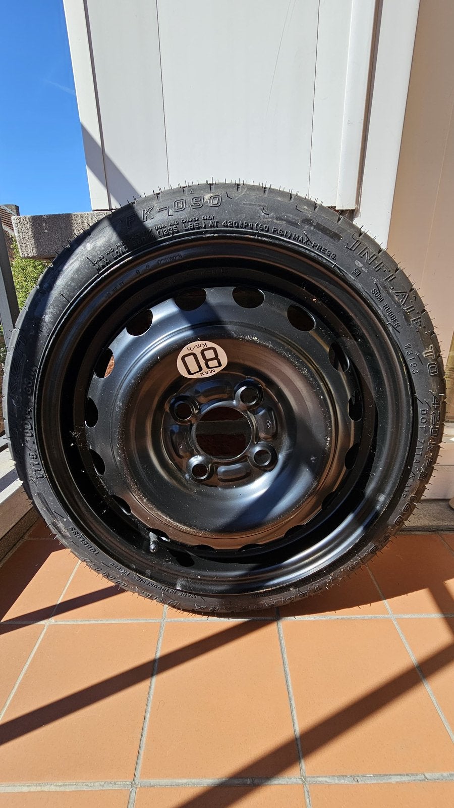 Origineel Infiniti reservewiel 18” – T145/70D18 – new., Autos : Pièces & Accessoires, Pneus & Jantes, Neuf, 4 Saisons, Enlèvement
