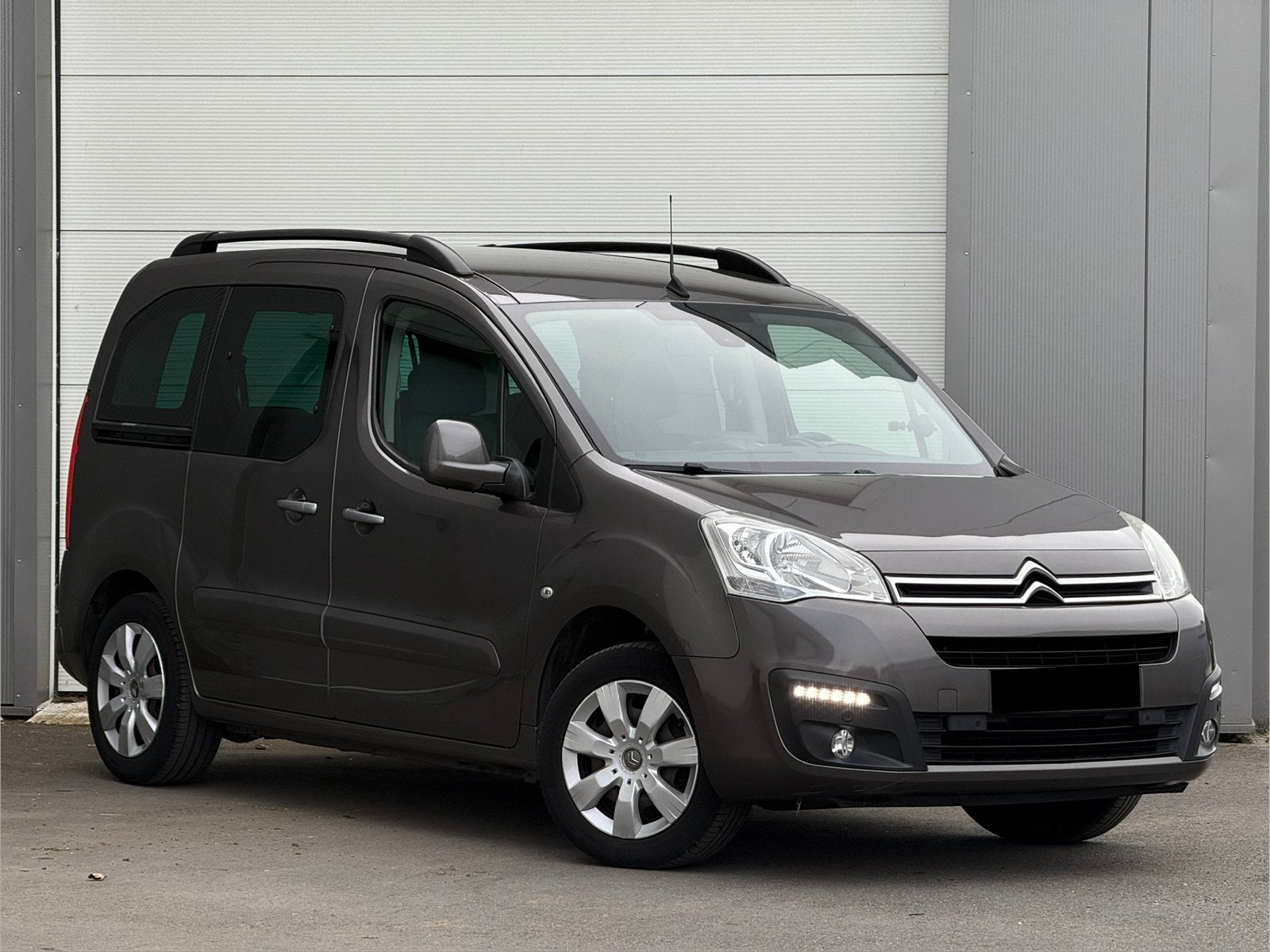 Citroen Multispace 2017 87.000 km’s, Auto's, Citroën, Monovolume, Euro 6, Berlingo, Handgeschakeld