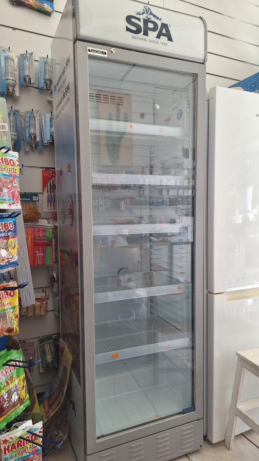 Frigo vitrine professionnel, Enlèvement