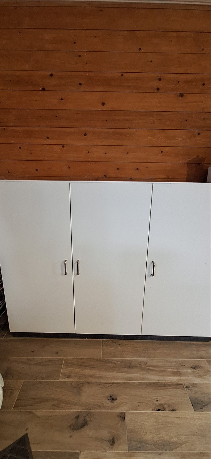 witte kast met 3 deuren., Huis en Inrichting, Ophalen