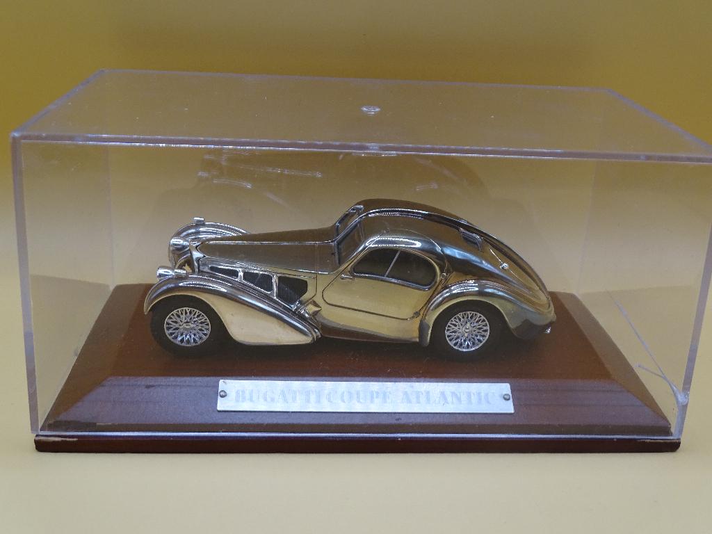 Bugatti Coupé Atlantic 1:43, Ophalen of Verzenden, Zo goed als nieuw, Auto, Overige merken