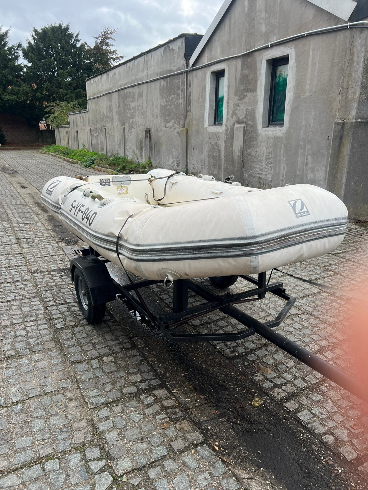 Zodiac, Ophalen, Zo goed als nieuw, Zodiac