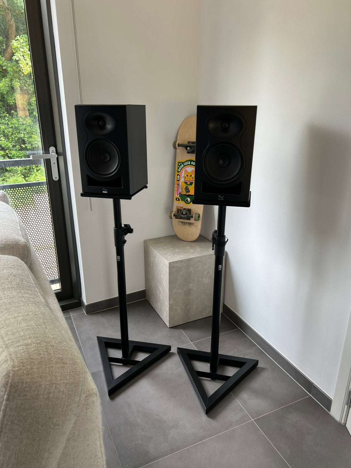 Proffessionele Studio Luidsprekers KALI LP-6, Musique & Instruments, Pieds, Enlèvement, Comme neuf
