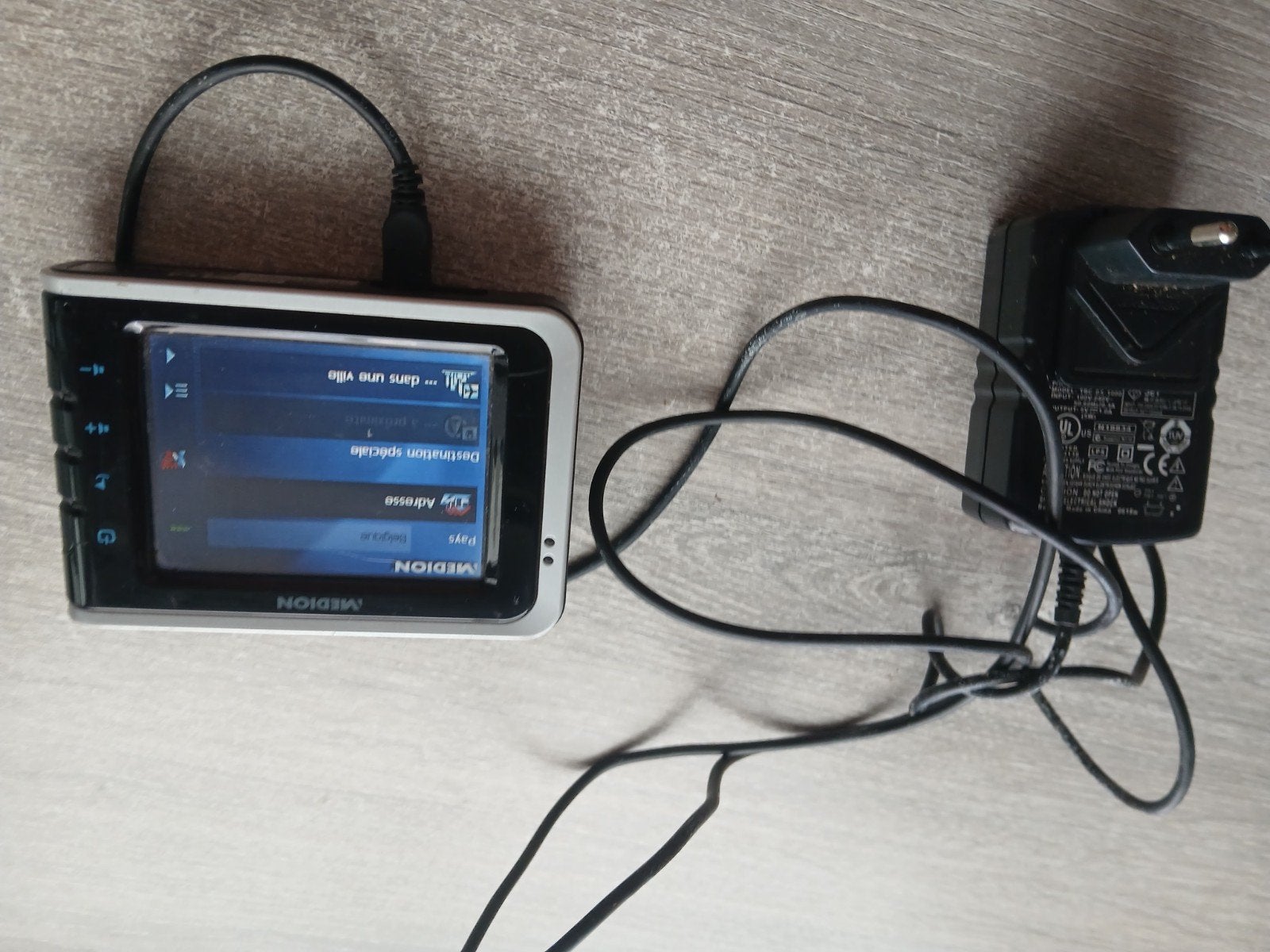 gps medion, Auto diversen, Autonavigatie, Ophalen of Verzenden, Zo goed als nieuw