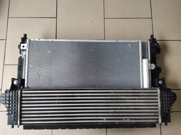 Koelerpakket SUZUKI SX4 S-CROSS VITARA II HYBRID 1.4 BOSTERJ, Gebruikt, Info@suzuki.co.jp, Takatsuka-cho, Chuo-ku 300
432-8611  Hamamatsu
