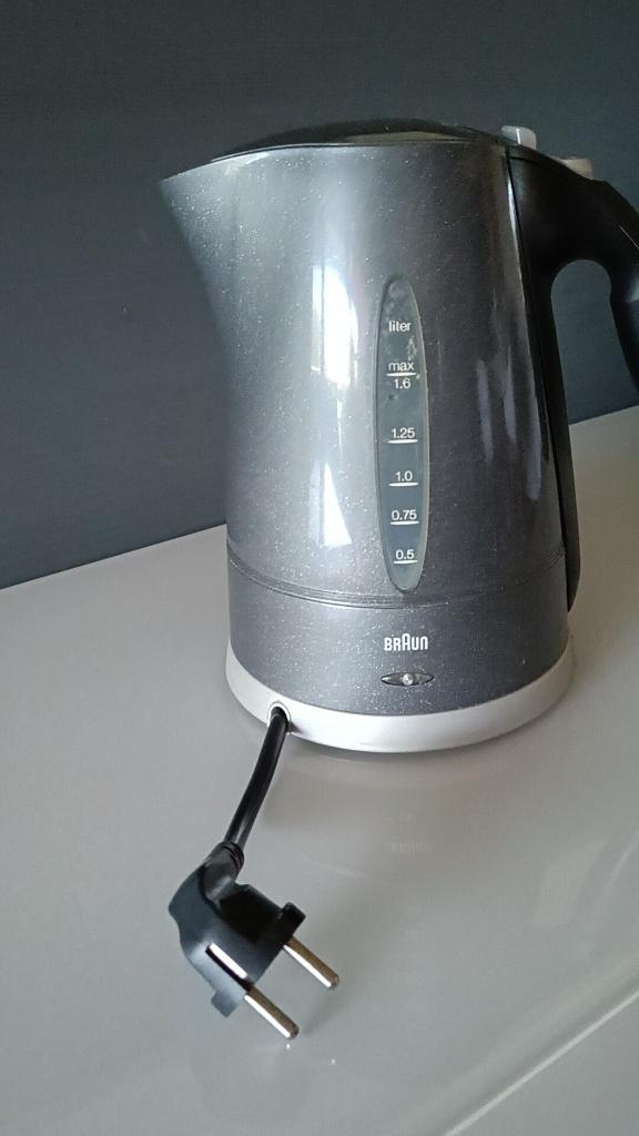 waterkoker  braun, Elektronische apparatuur, Waterkokers, 1 tot 2 liter, Ophalen, Gebruikt