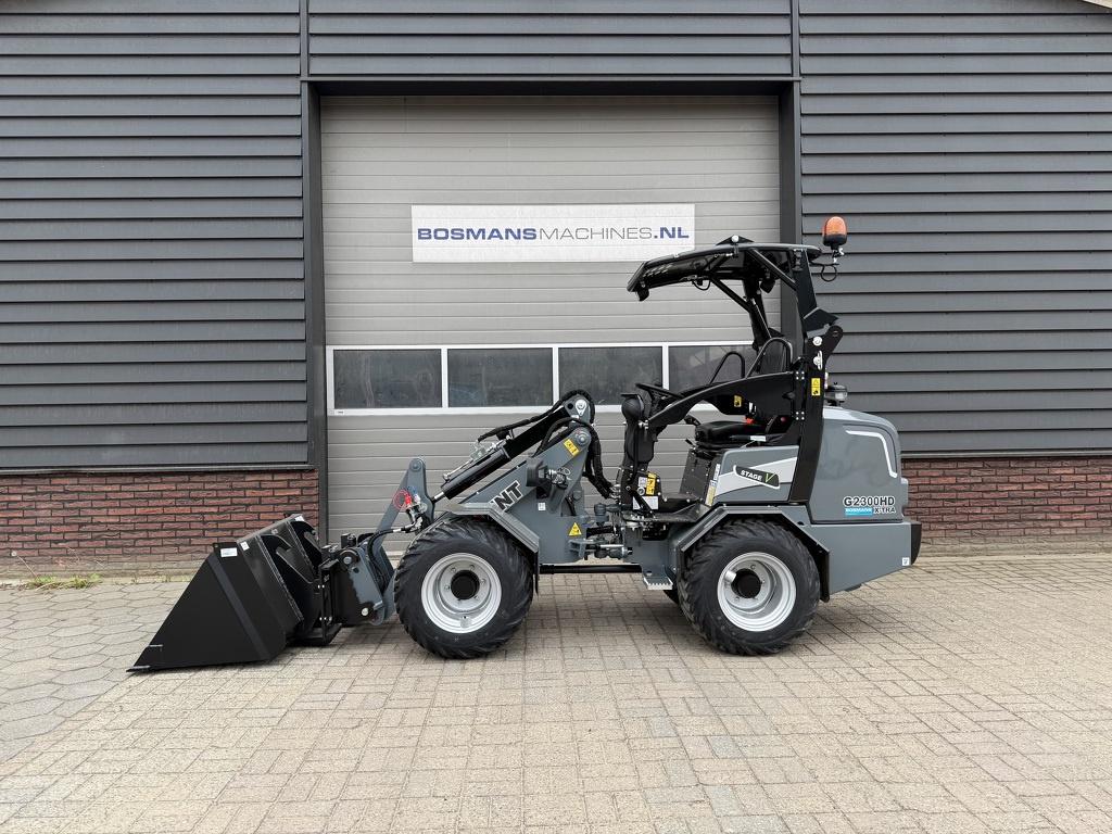 Giant G2300 X-TRA HD ''grey edition'' minishovel / kniklader, Articles professionnels, Machines & Construction | Grues & Excavatrices