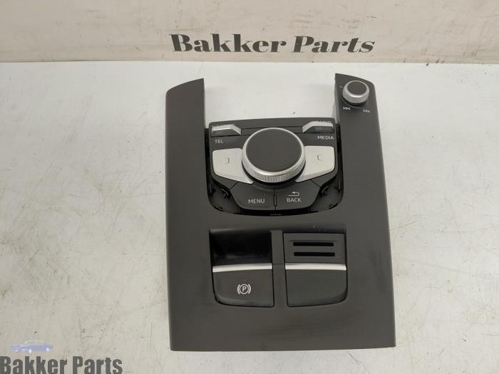 Bouton I-drive d'un Audi A3, -, -, 3 mois de garantie, Audi