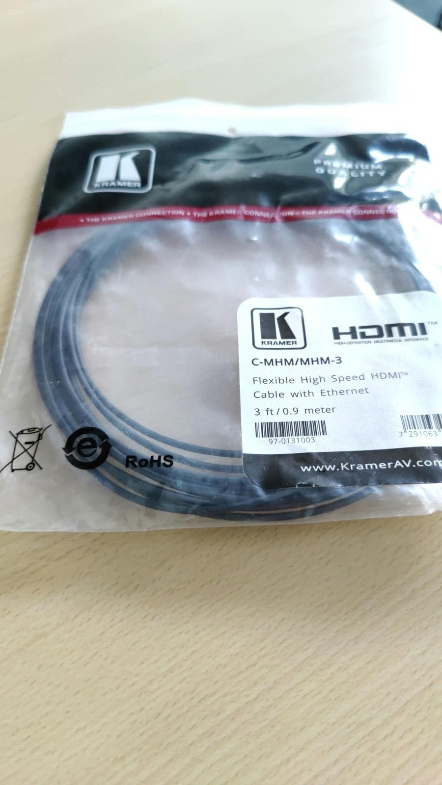 Nieuwe C-MHM/MHM3 Kramer HDMI cable with ethernet 0,9 meter, Informatique & Logiciels, Enlèvement ou Envoi, Neuf