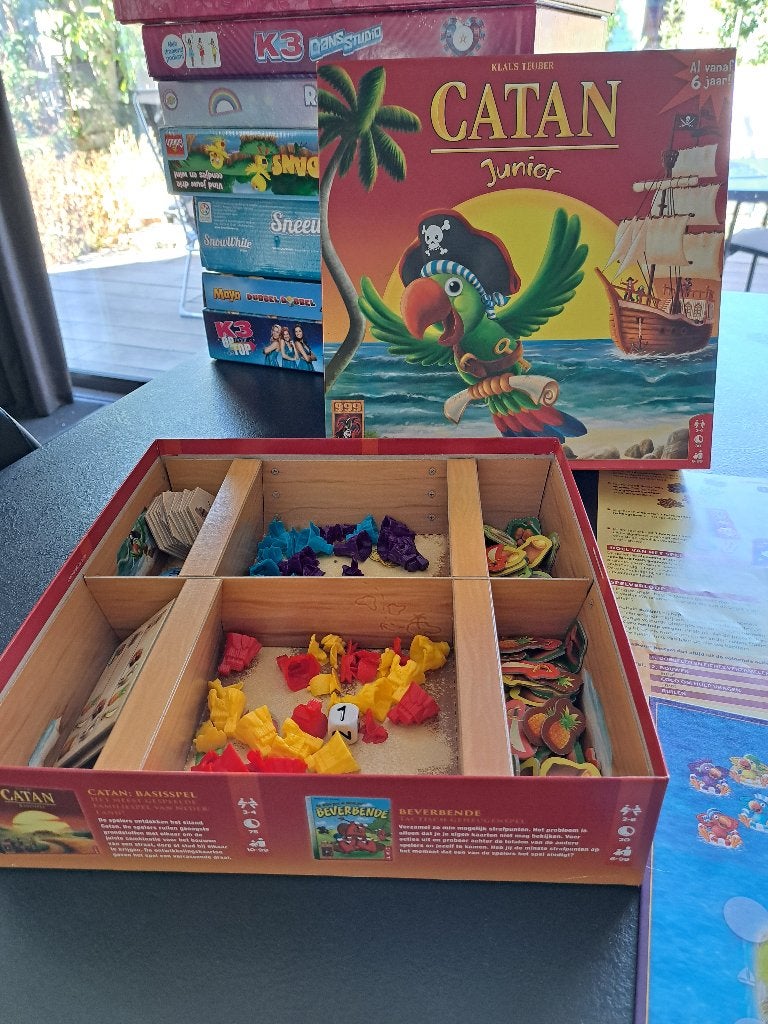 Catan junior, Drie of vier spelers, Ophalen, Zo goed als nieuw
