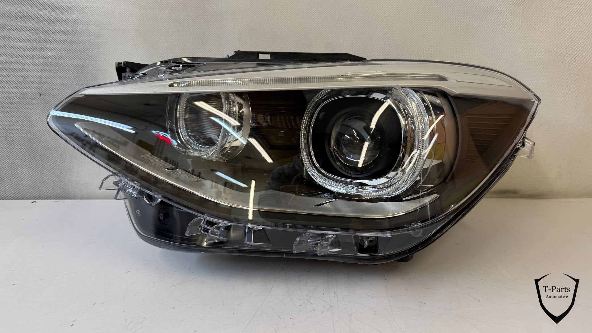 bmw 1 serie F20 F21 koplamp links lamp 722967711, Auto-onderdelen, Petuelring 130
80788  Munich, DE, Gebruikt, Info@bmw.de, BMW