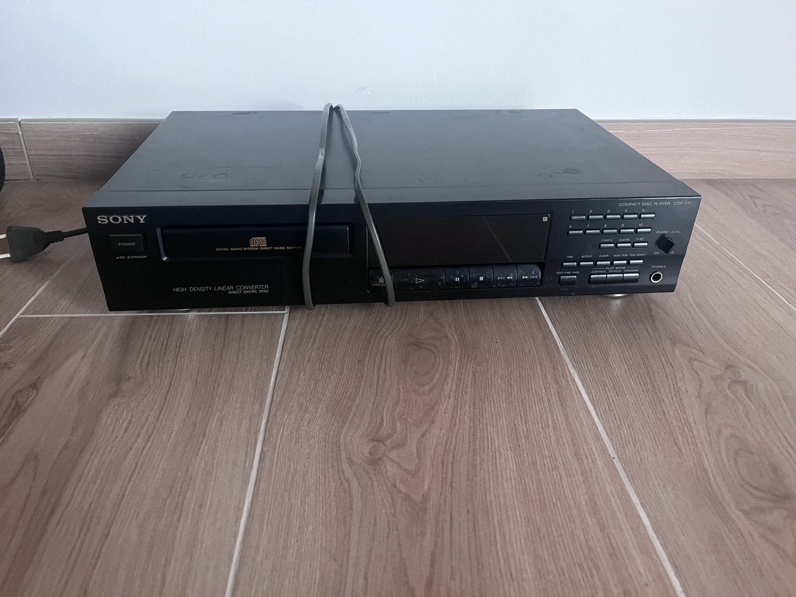 Oude casette en video speler, Computers en Software, Servers, Ophalen, Zo goed als nieuw