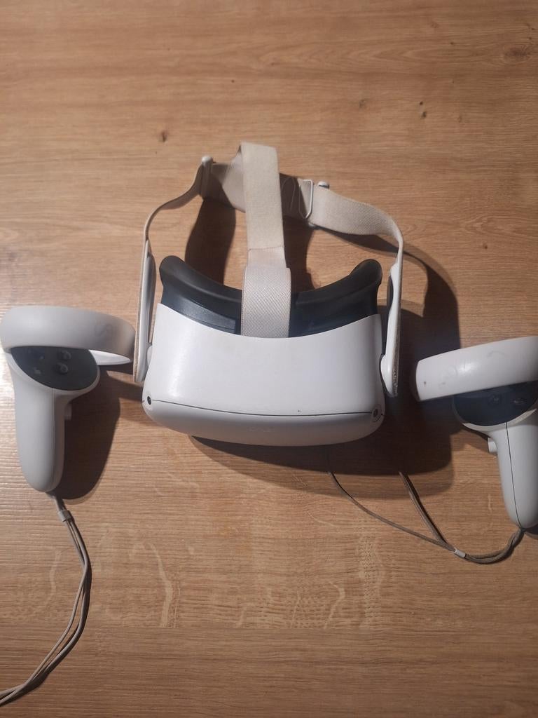 Meta quest 2, Games en Spelcomputers, Virtual Reality, Ophalen of Verzenden, Gebruikt, VR-bril, Overige platformen