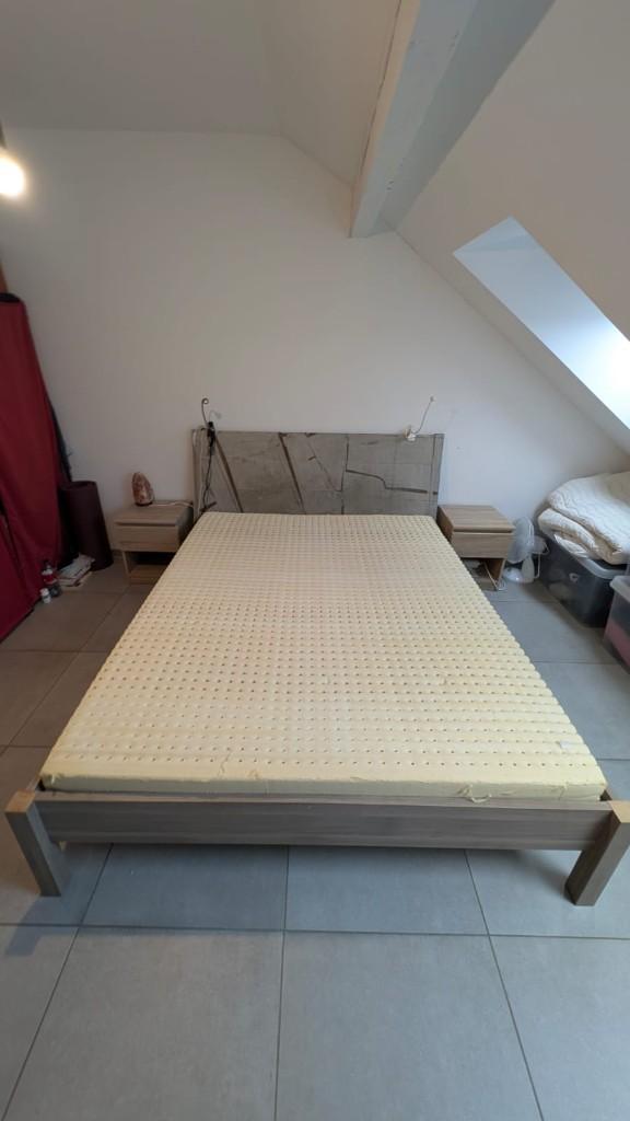 Cadre de lit + sommier 160x200, Gris, Queen size, Comme neuf, Enlèvement