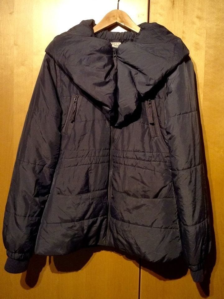 Grijze gewatteerde jas Essentiel Antwerp mt 38 - Warme, Kleding | Dames, Essentiel antwerp, Ophalen of Verzenden, Maat 38/40 (M)