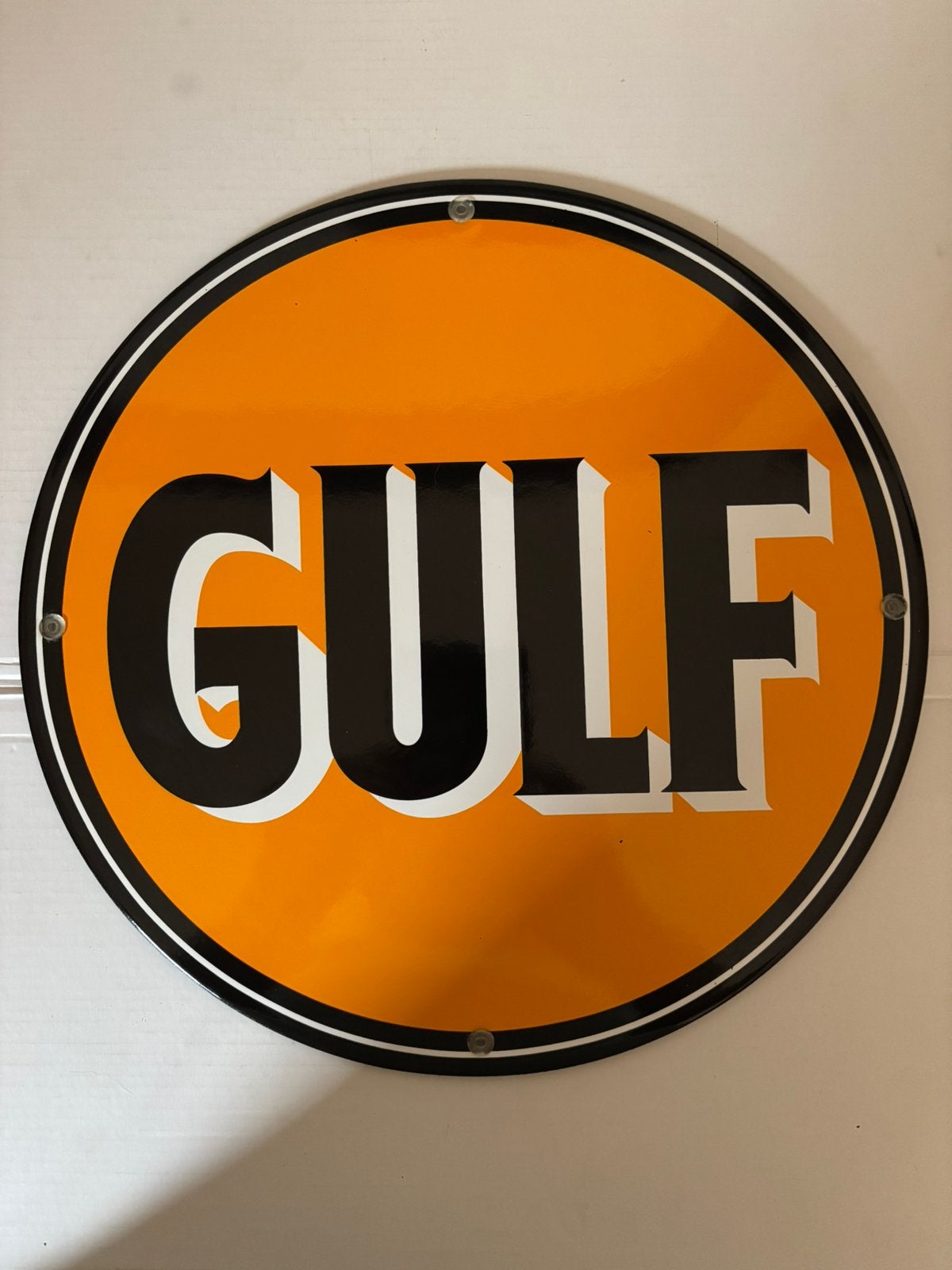 Plaque émaillée Gulf 30cm de diamètre, Antiquités & Art, Enlèvement ou Envoi
