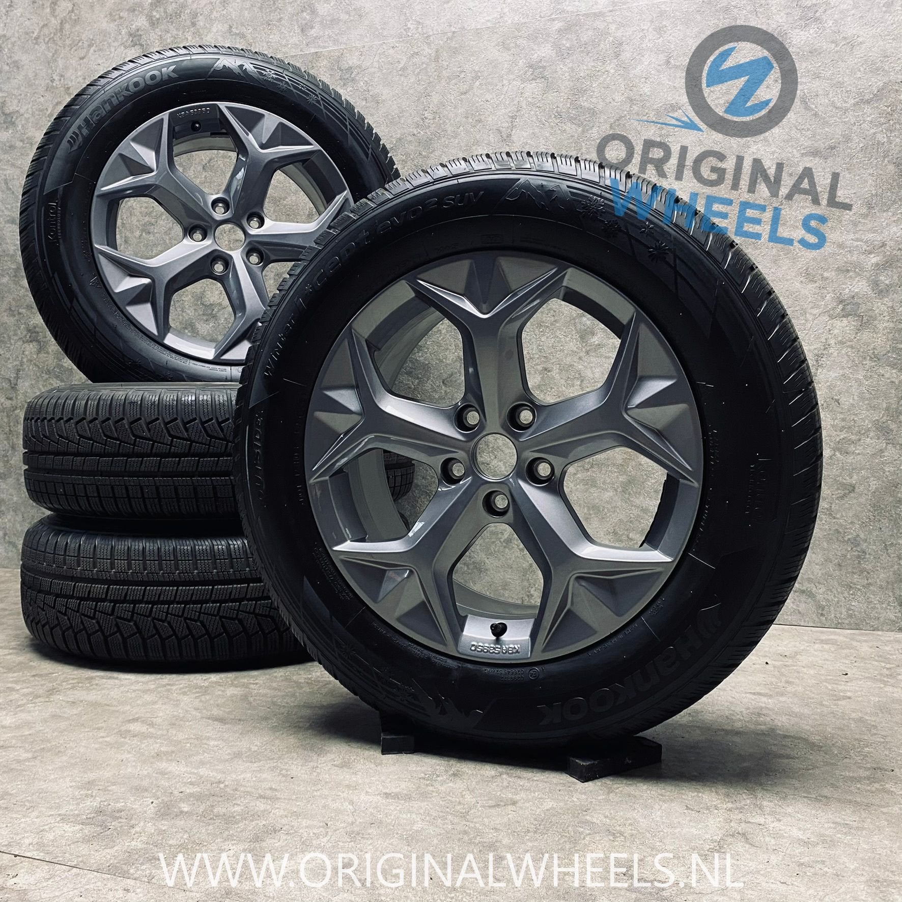 17 inch originele velgen + winterbanden Seat Tarraco, Auto-onderdelen, -, -, Banden en Velgen, 17 inch