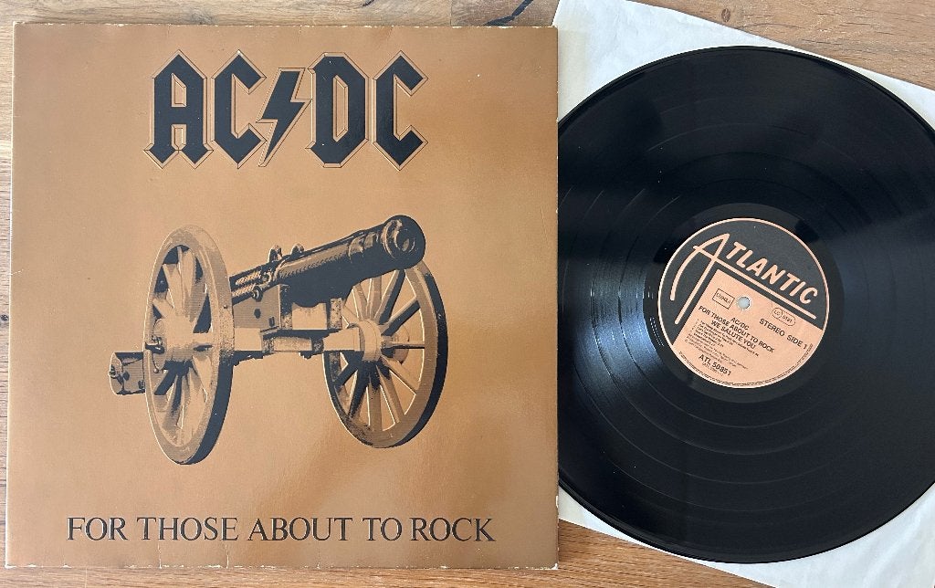 AC/DC - For those about to rock ( LP; EX/EX ), Enlèvement ou Envoi, Comme neuf, Hard rock, Pochette gatefold