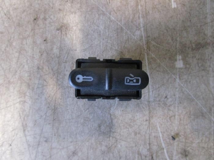 Schakelaar van een Seat Ibiza (Ibiza 99-), Gebruikt, -, -, Ophalen of Verzenden