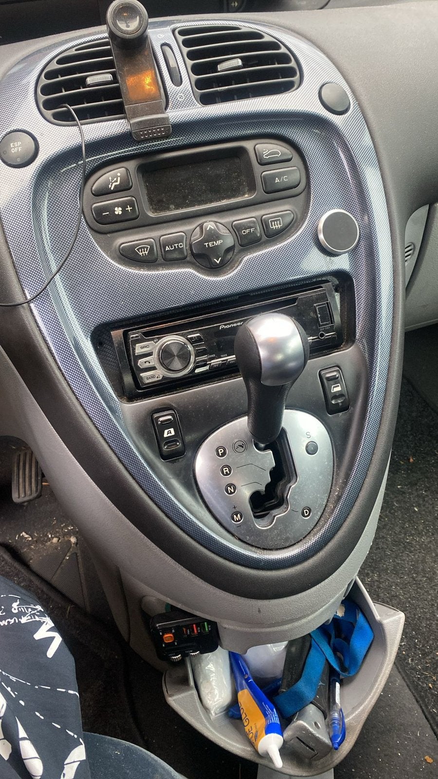 Citroen xsara picasso, Autos, Argent ou Gris, Achat, Xsara, Carnet d'entretien