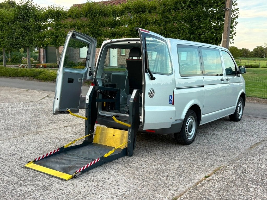 ️♿️Volkswagen Transporter 2.0TDI DSG Rolstoellift Zelfrijder, Auto's, Automaat, Euro 5, Monovolume, Bedrijf