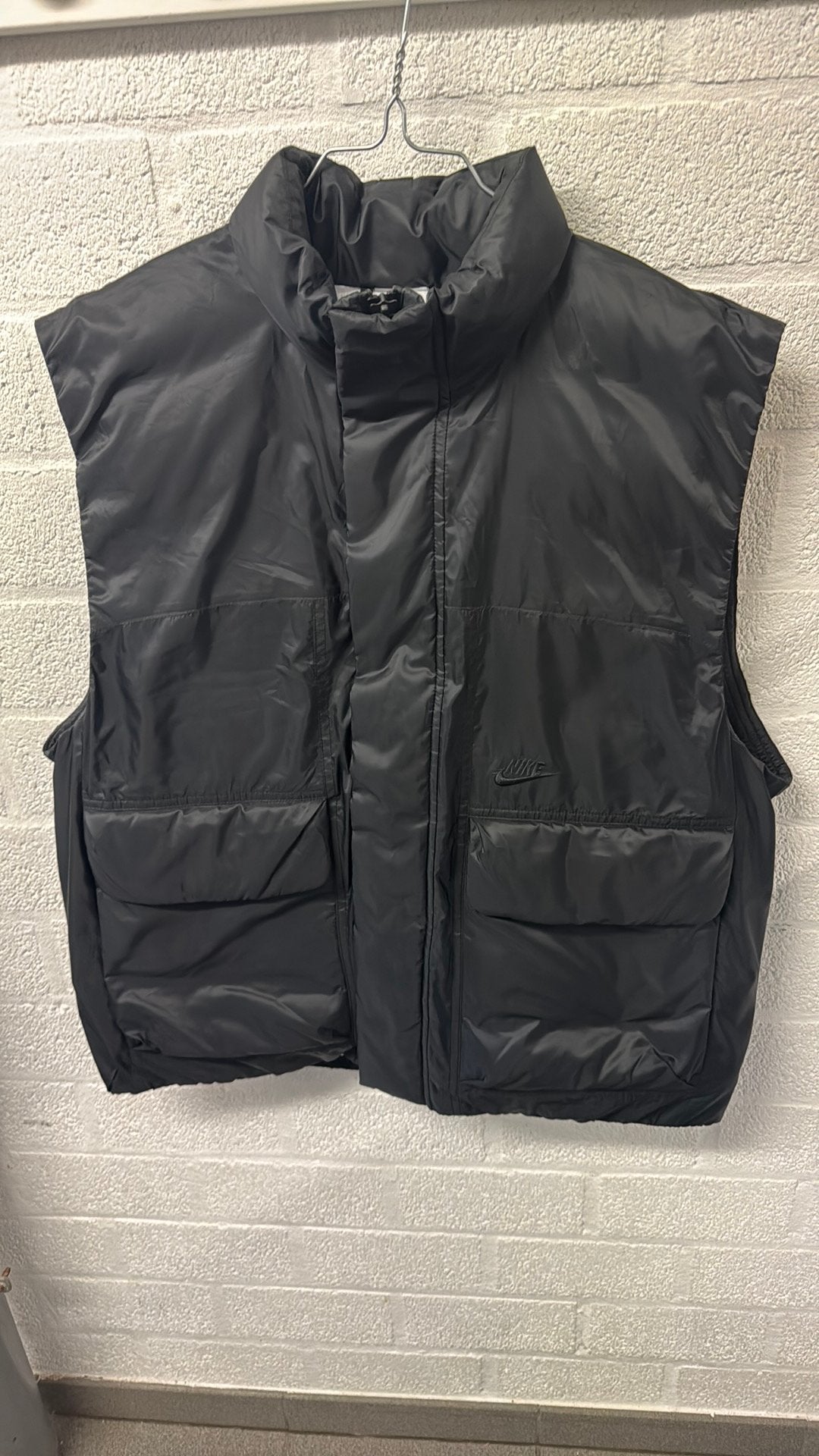 Nike Bodywarmer maat S valt wel ruim, Kleding | Heren, Ophalen, Zo goed als nieuw