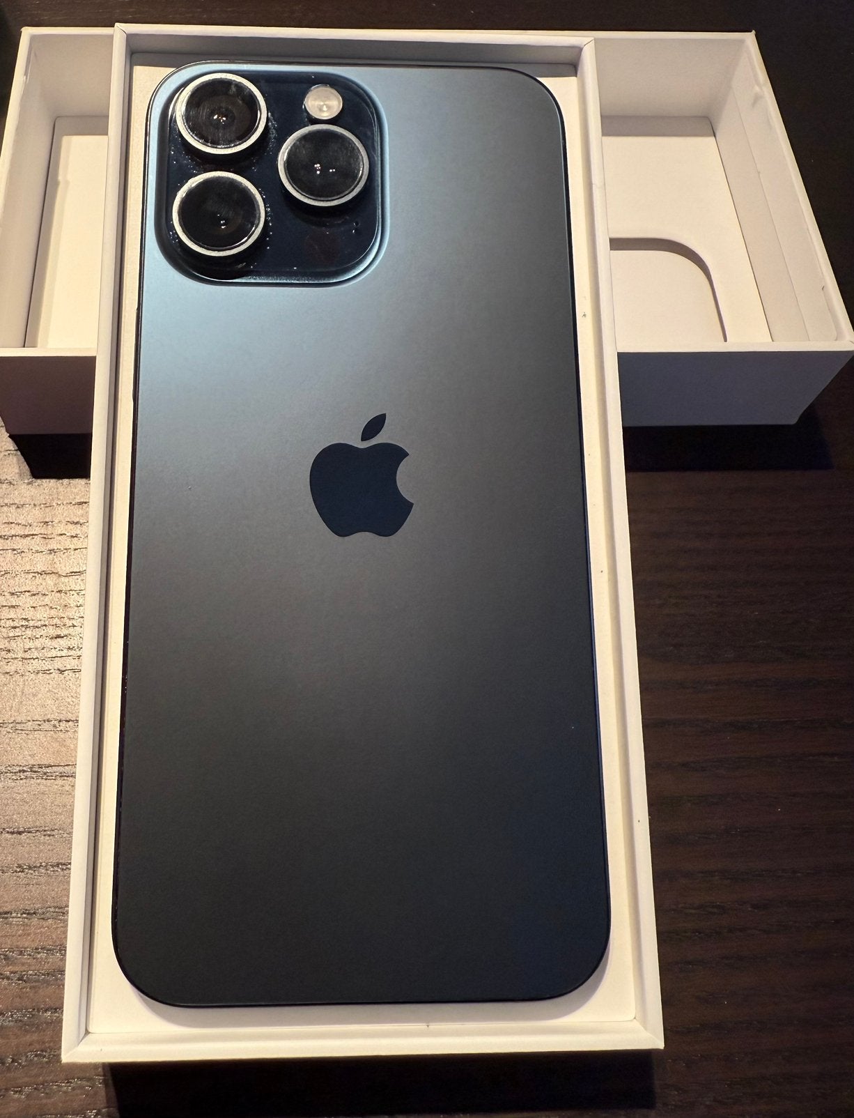 iPhone 15 Pro Max 256 Go – Titane bleu – Excellent état, 256 GB, IPhone 15, Comme neuf, Enlèvement