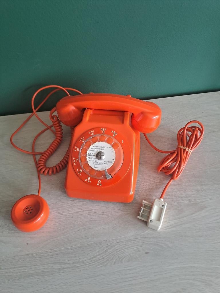 Vintage Socotel S63 draaitelefoon Frankrijk 1965, Enlèvement, Avec cadran rotatif