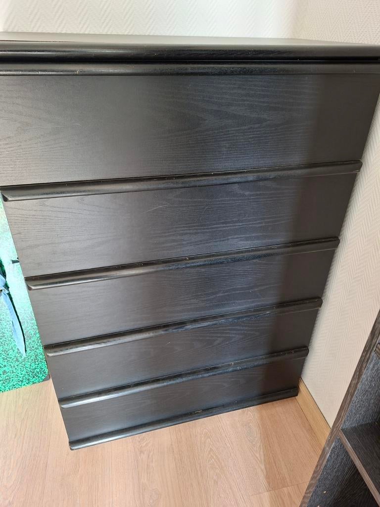 Commode lades op wieltjes, Ophalen