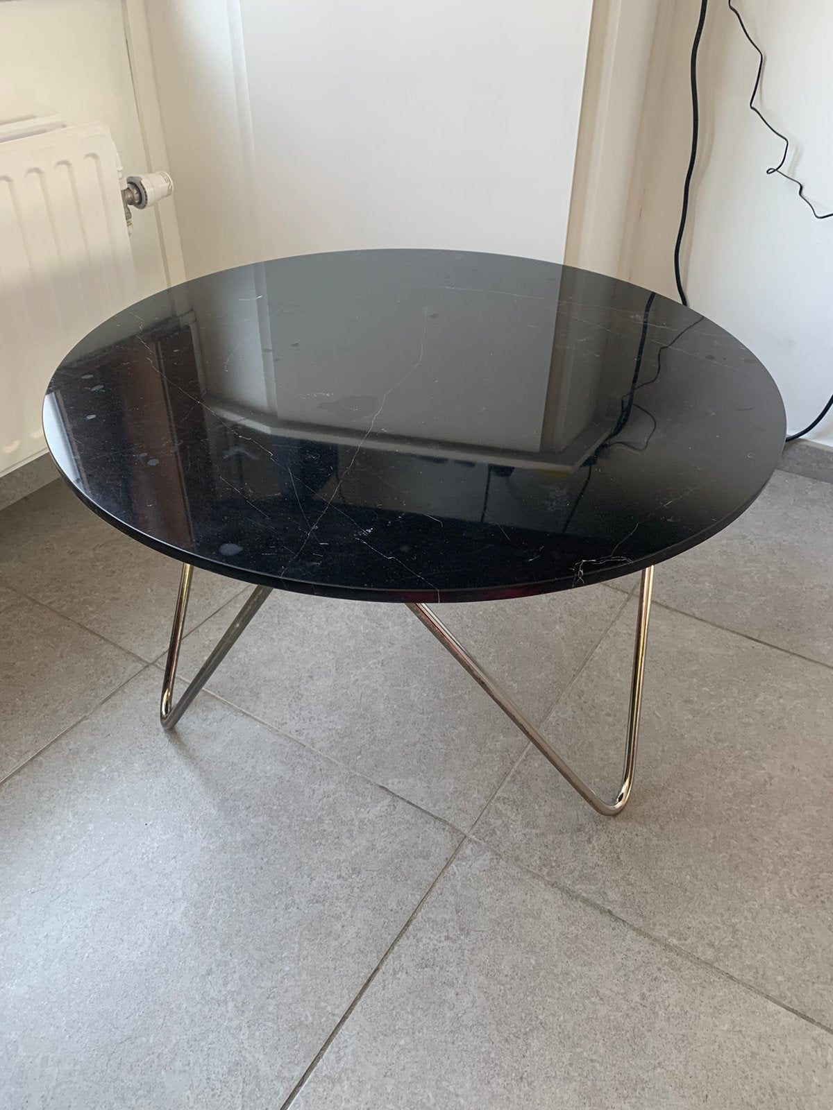 Table de salon, 50 – 75, Rond, Enlèvement, Utilisé
