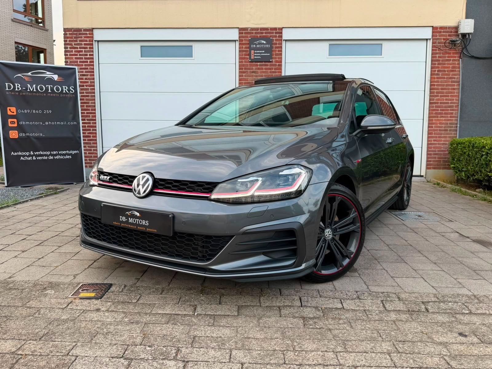 Golf 7.5 GTI DSG 03/2018 100.000km (230pk), Autos, Volkswagen, Achat, Entreprise, 169 kW, Golf