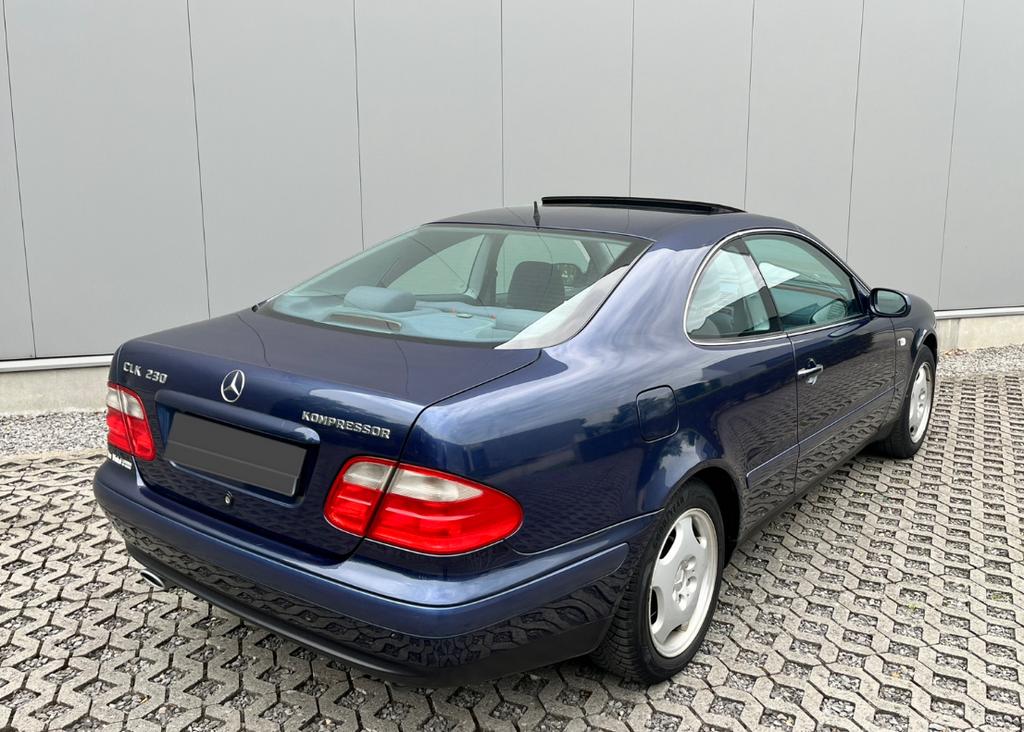 COMPRESSEUR Mercedes CLK 230 • Automatique/élégance, Autos, Mercedes-Benz, Particulier, CLE Coupé, Air conditionné, Essence, Coupé