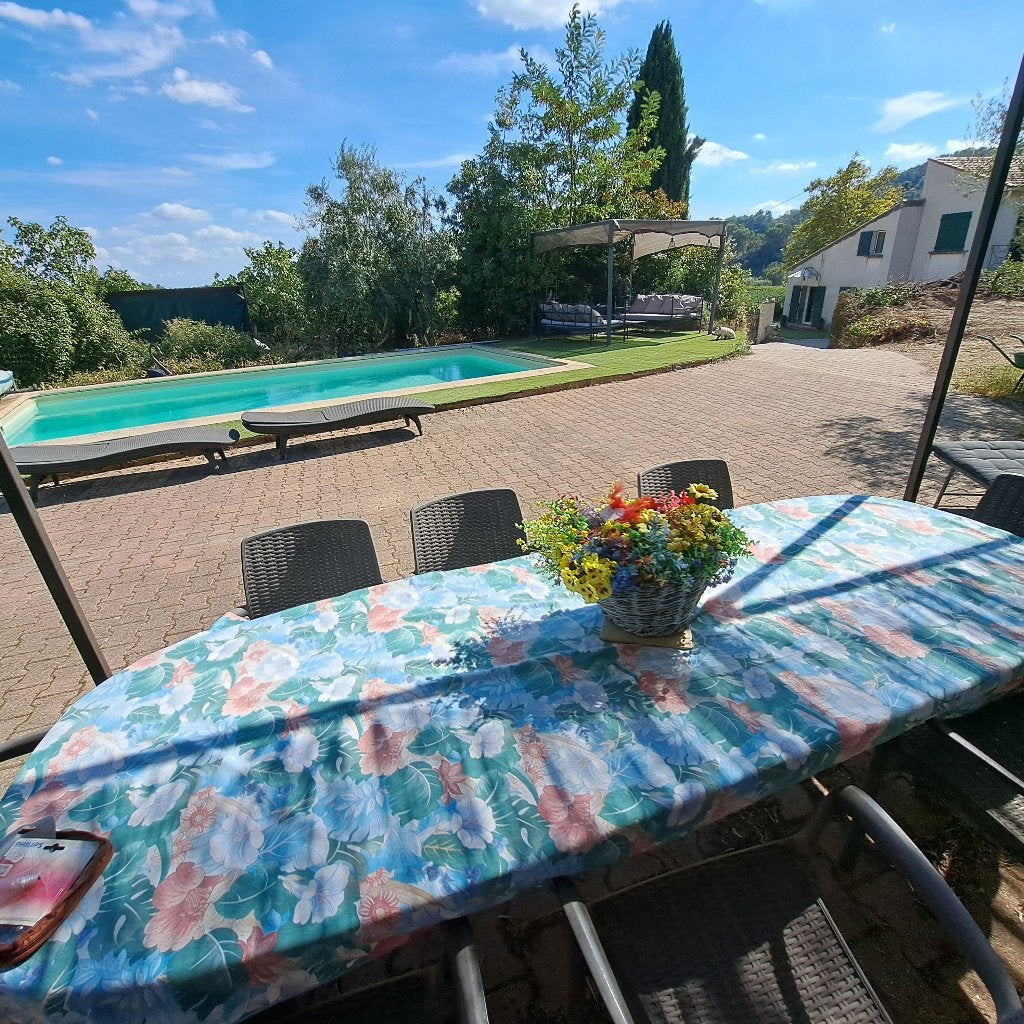 Location de vacances sur la Côte d'Azur, Propriétaire, Maison de campagne ou Villa, Campagne, Bois/Forêt
