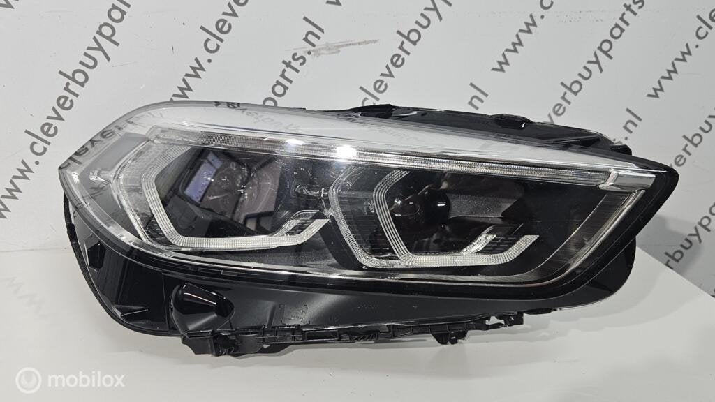 Koplamp origineel led BMW 1-serie F40 ('19-'24) 948280813, Enlèvement ou Envoi, Utilisé, BMW, BMW