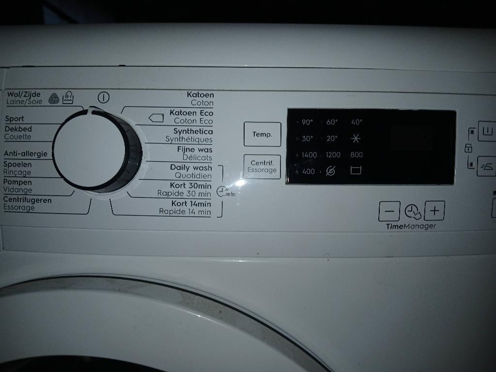 Wasmachine, 1200 à 1600 tours, 6 à 8 kg, Programme lavage à la main, Comme neuf